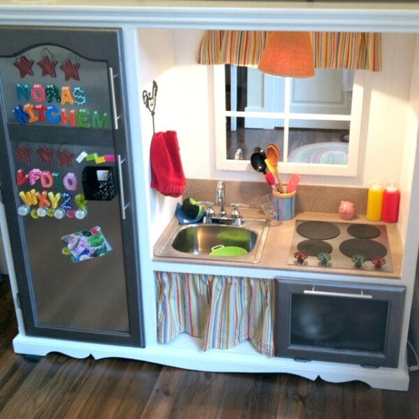 play kitchen