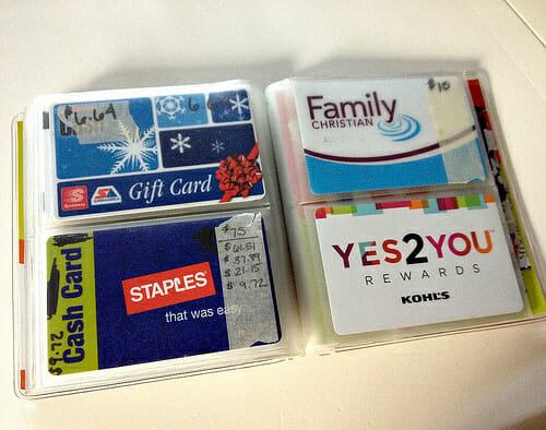 organized-gift-cards