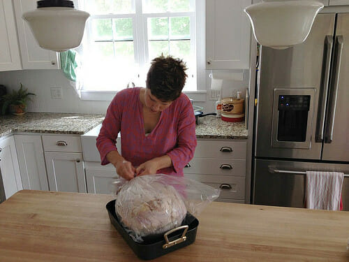 How to Cook a Turkey in an Oven Bag - Page 2 of 2 - Clever Housewife