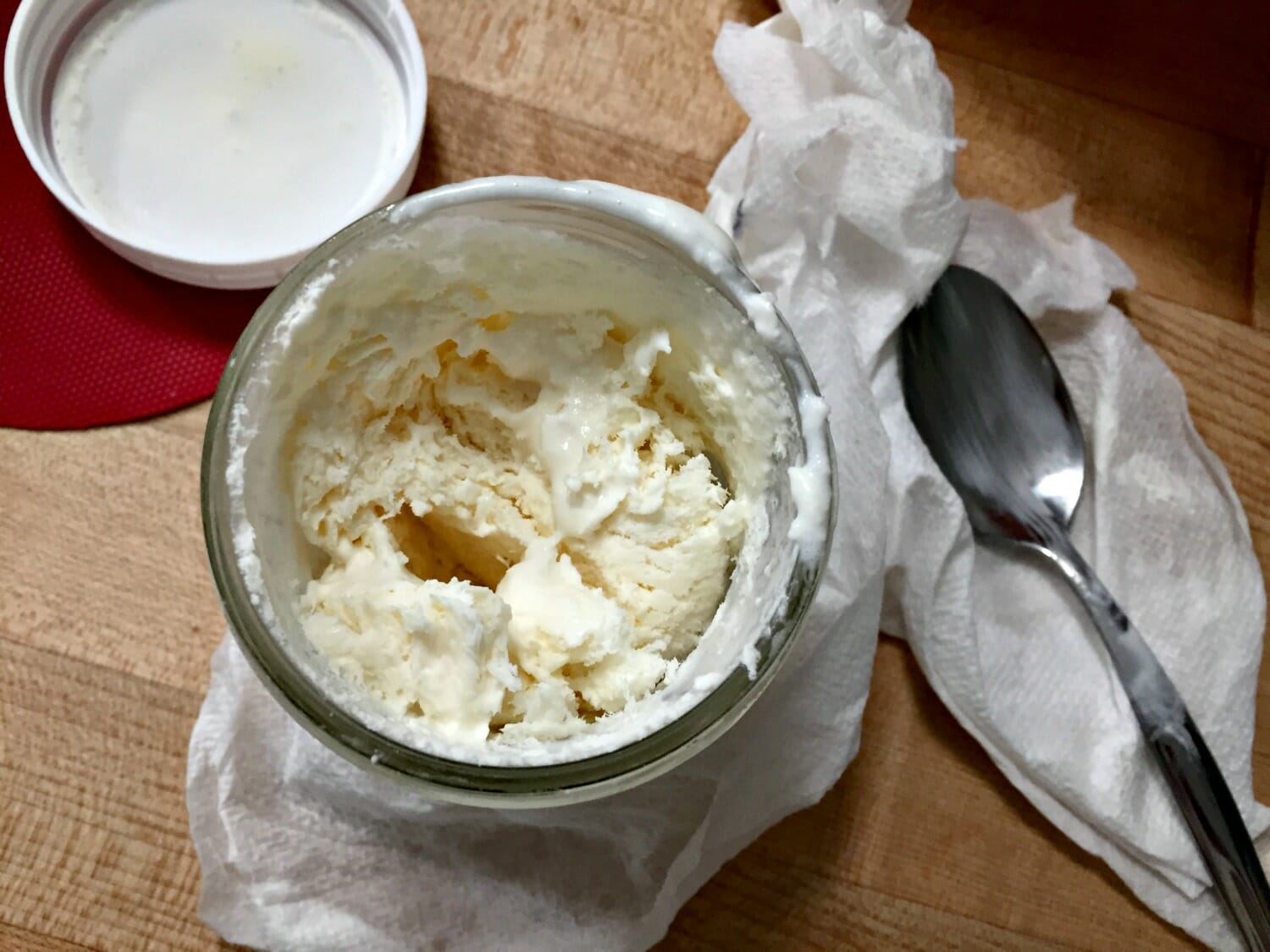 https://andreadekker.com/wp-content/uploads/2019/06/homemade-ice-cream.jpg