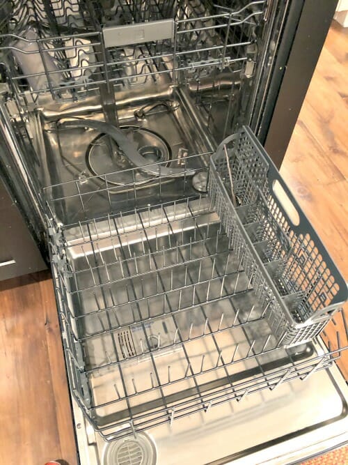 clean dishwasher
