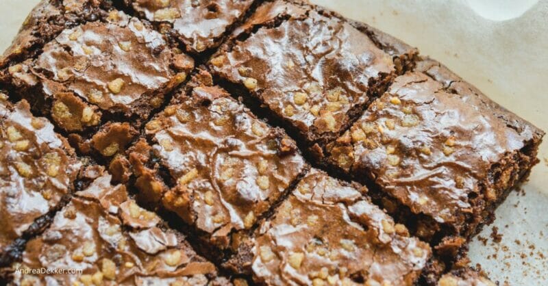 https://andreadekker.com/wp-content/uploads/easy-cookie-bars-800x418.jpg