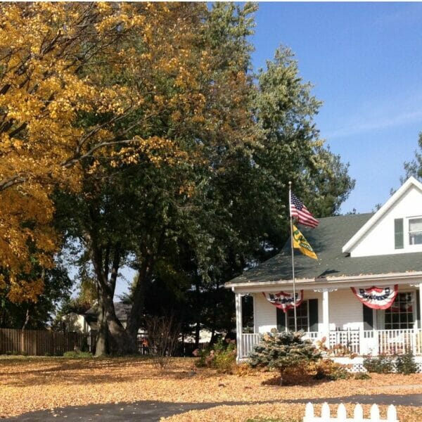 fall at the farmhouse