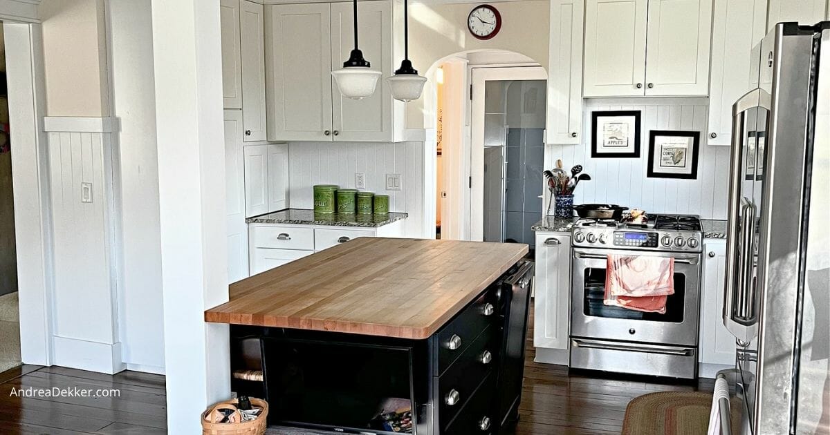 how to organize a kitchen