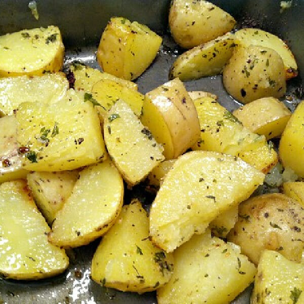 easy oven-roasted potatoes