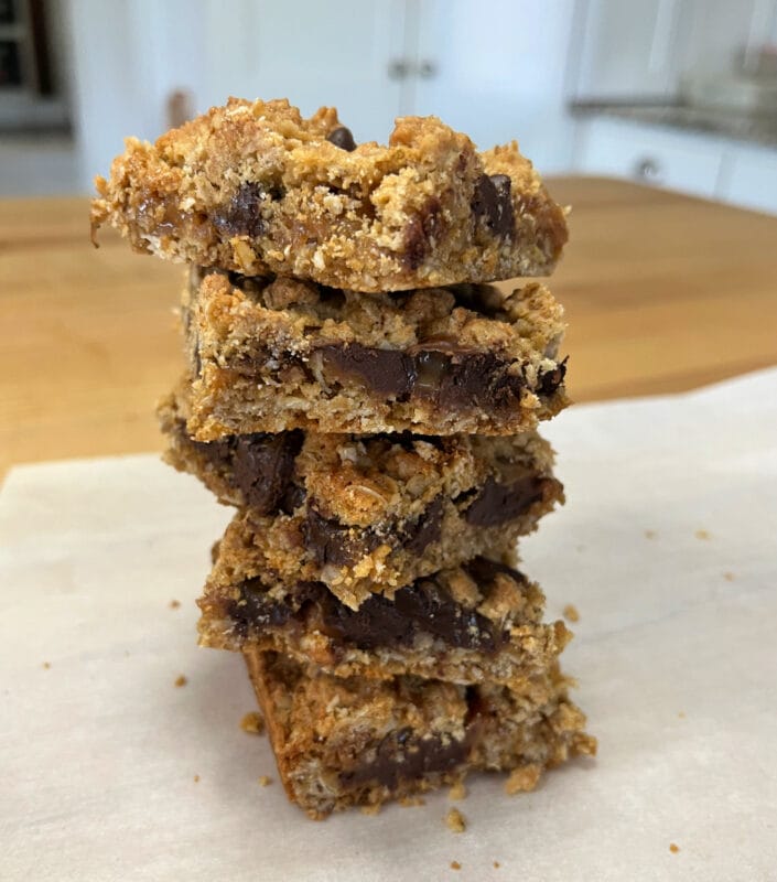 whole grain oatmeal caramel bars