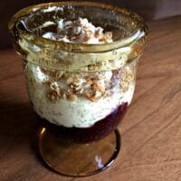 easy yogurt parfait recipe