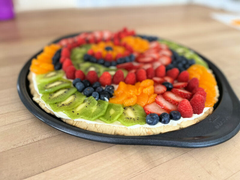 yummy fruit pizza